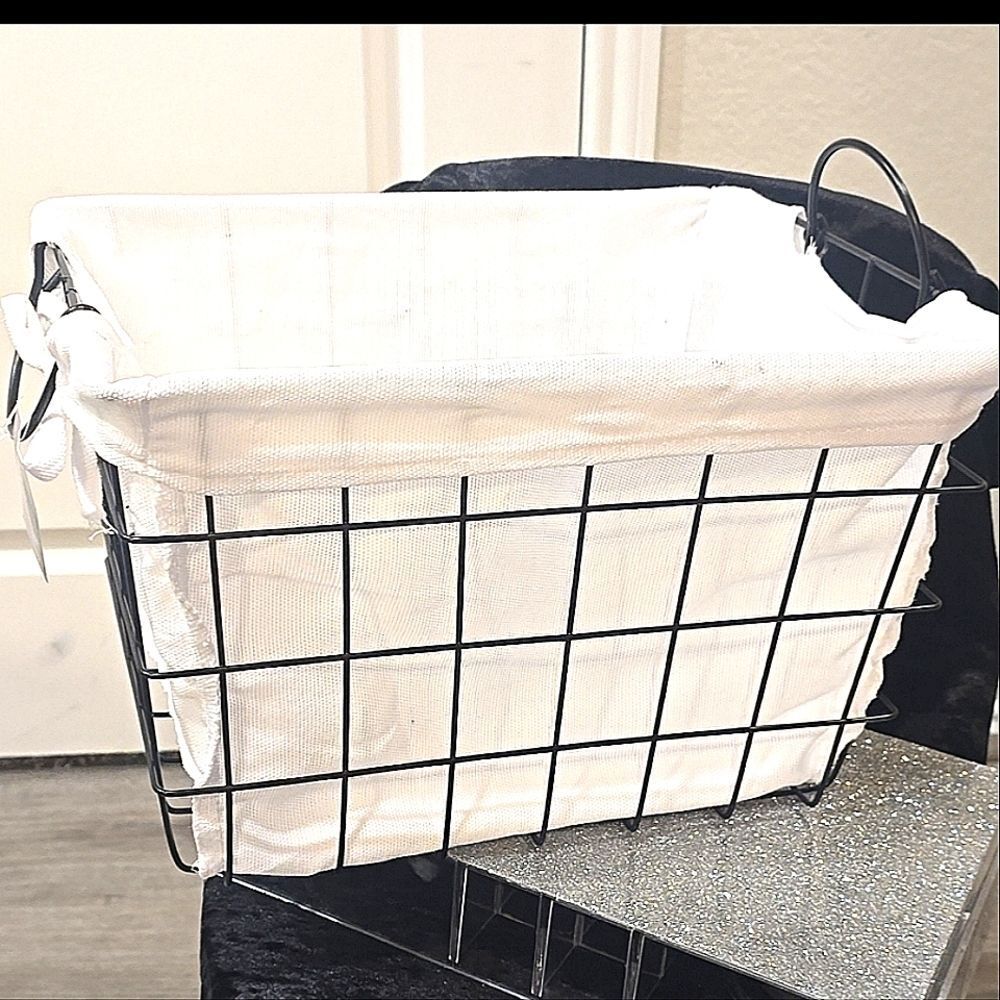 HD Designs Wire Rectangular Decorative Storage Basket - Picture 5 of 6